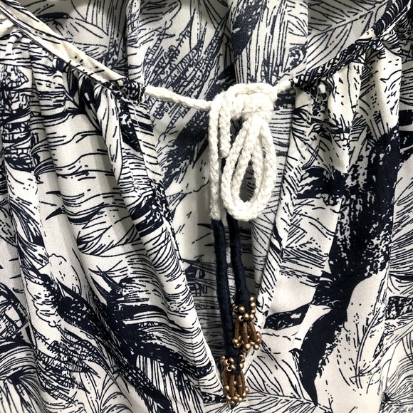 STRIKING boho gypsy top - Picture 2 of 4